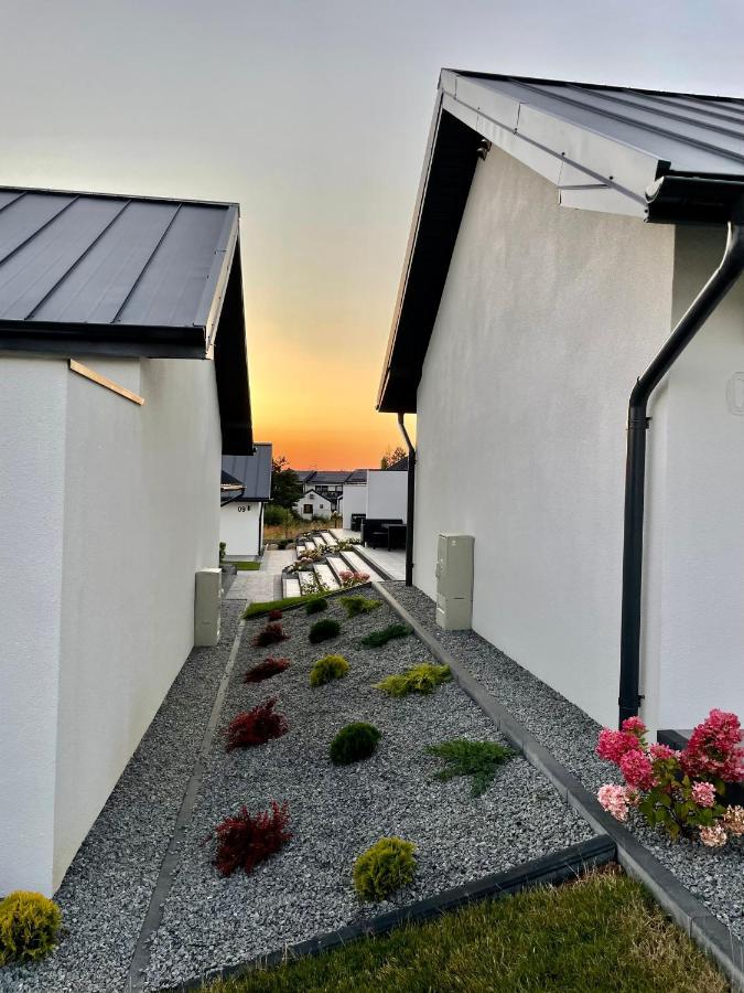 Ostoja Colette Appartement Jarosławiec Buitenkant foto